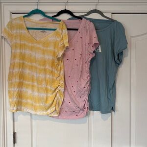 Size XL Maternity Short Sleeve Tee Bundle